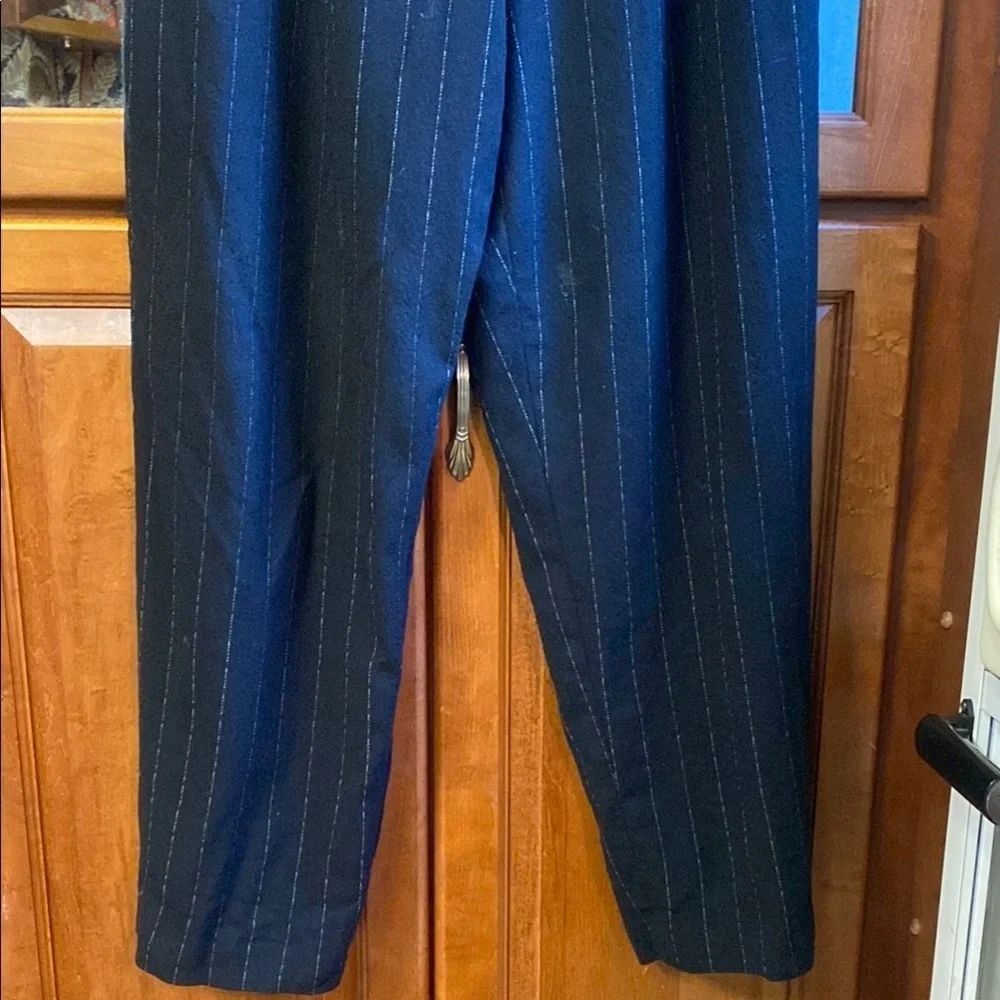 Vintage Amanda Smith Size 12 Black Pinstripe Pure Wool Trousers